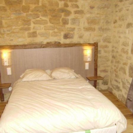 Gite Du Travers Sebrazac Habitación foto